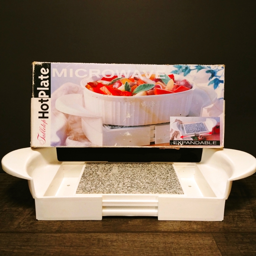 Granite Microwave Hot Plate. Vintage. White. Expandable.